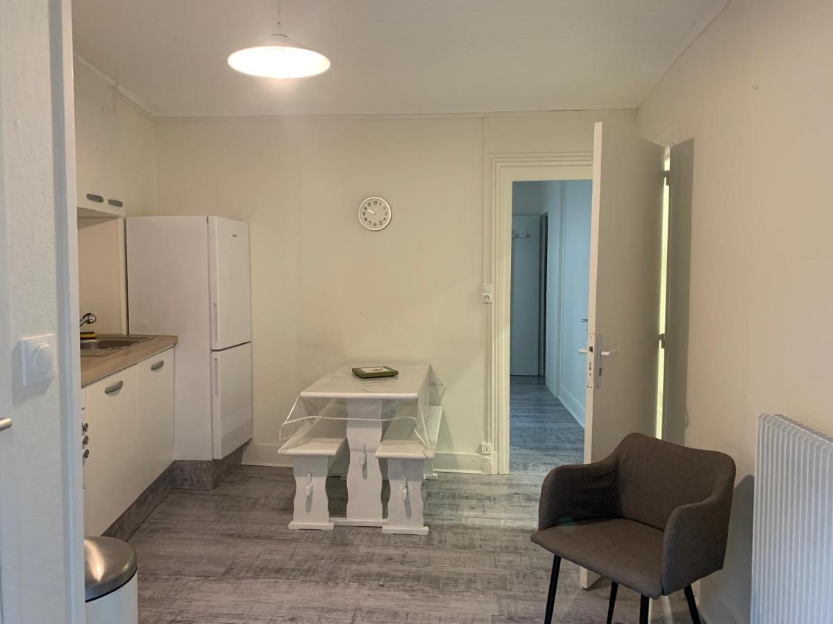 Appartement 4 Personnes, 1 Chambre, Terrasse, Wifi, Proche Du Centre La Bourboule Eksteriør bilde