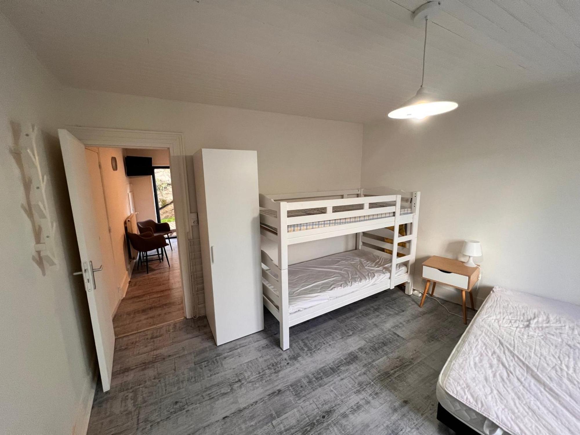 Appartement 4 Personnes, 1 Chambre, Terrasse, Wifi, Proche Du Centre La Bourboule Eksteriør bilde